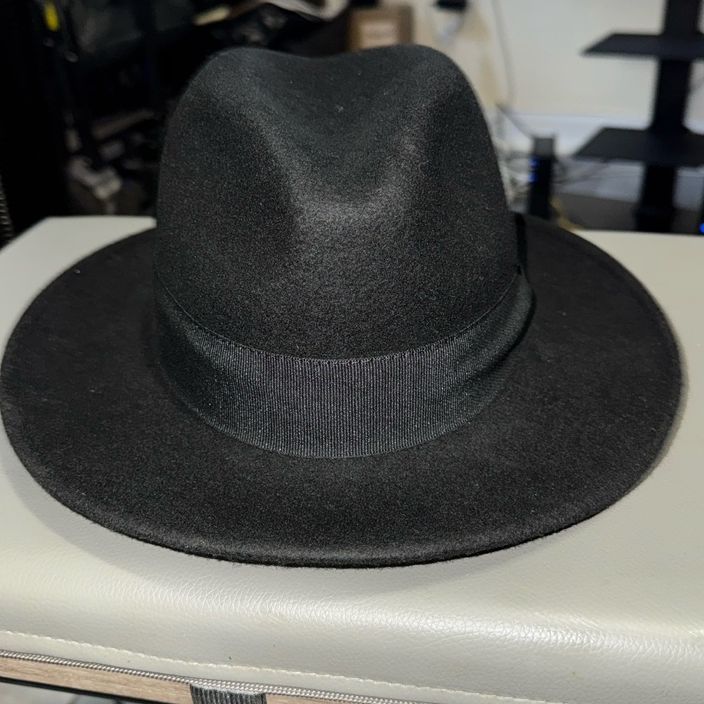 Black Quality hat original of Italy